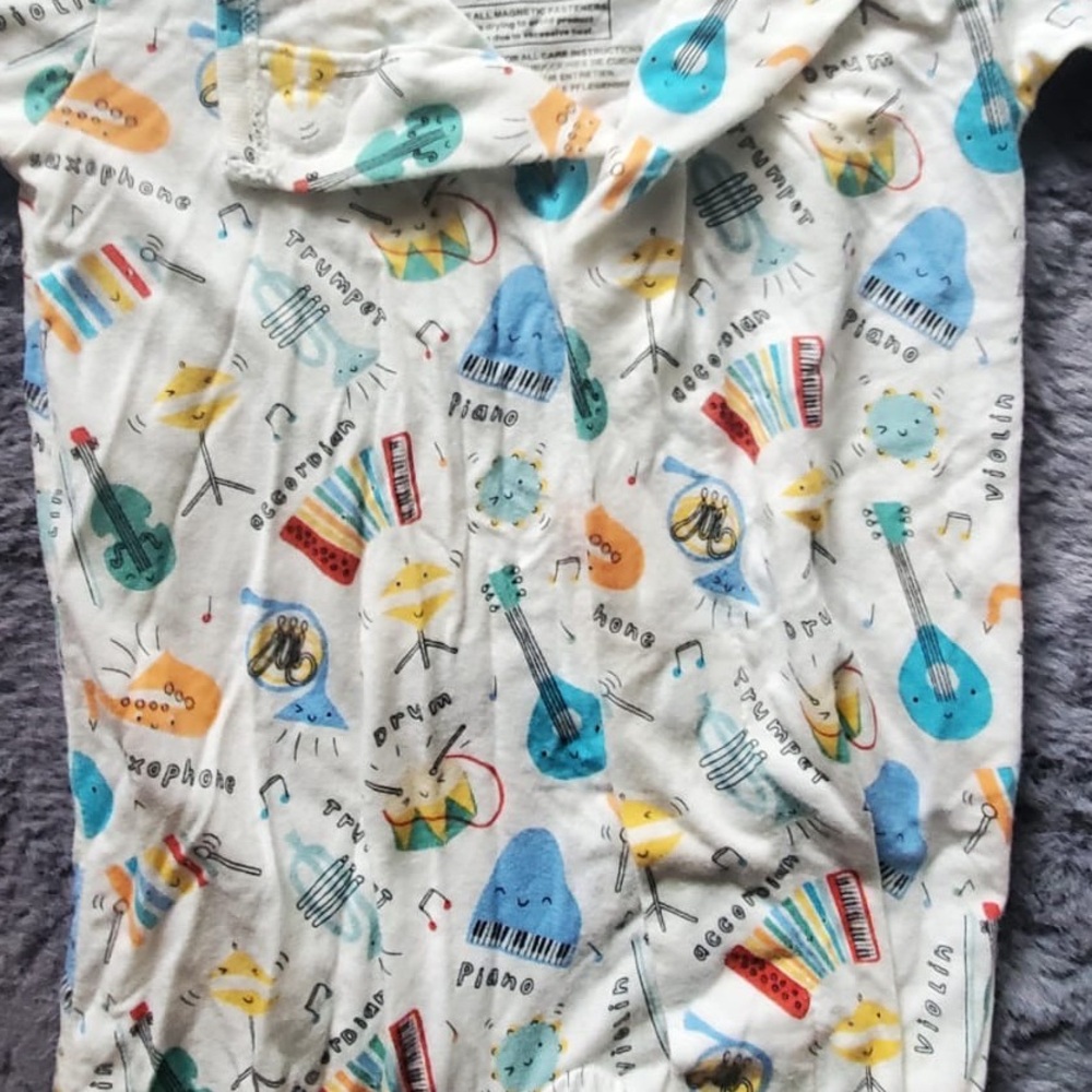 Bundle of 5 Magnetic Me Footies Size 0-3M - Picture 3 of 12